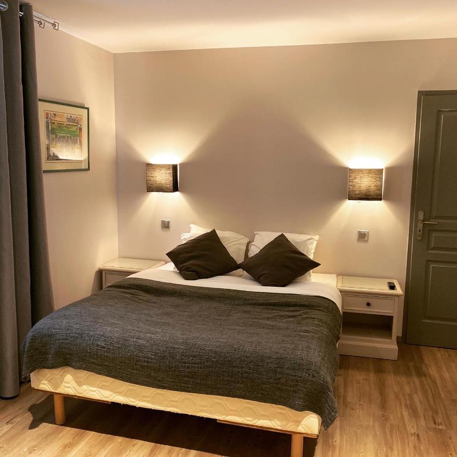 Logis Du Champ De Mars Hotel Puy-Saint-Martin Luaran gambar