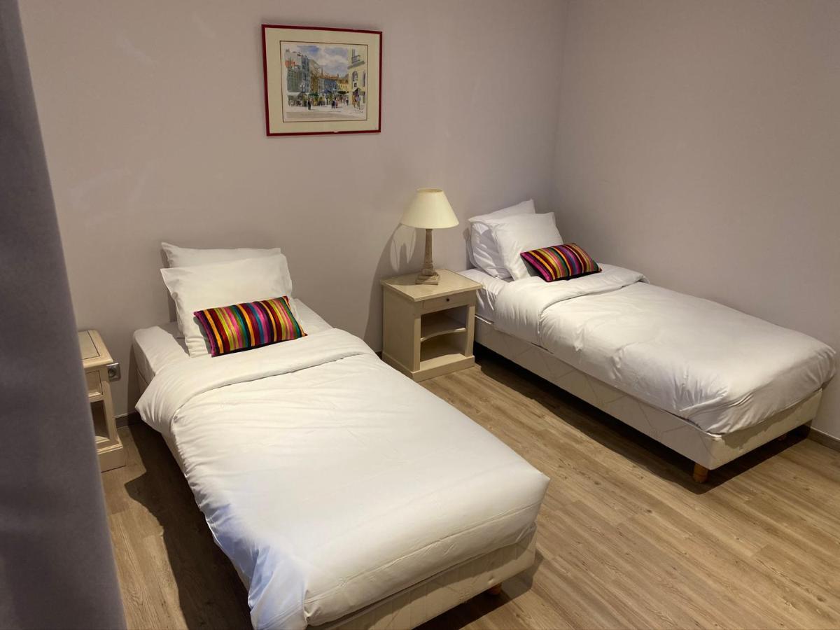 Logis Du Champ De Mars Hotel Puy-Saint-Martin Luaran gambar