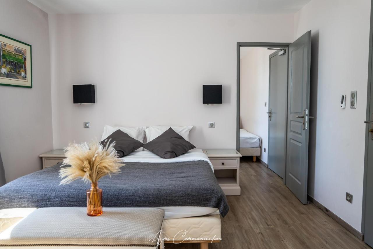 Logis Du Champ De Mars Hotel Puy-Saint-Martin Luaran gambar