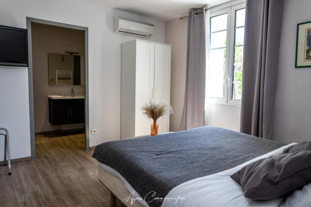 Logis Du Champ De Mars Hotel Puy-Saint-Martin Luaran gambar