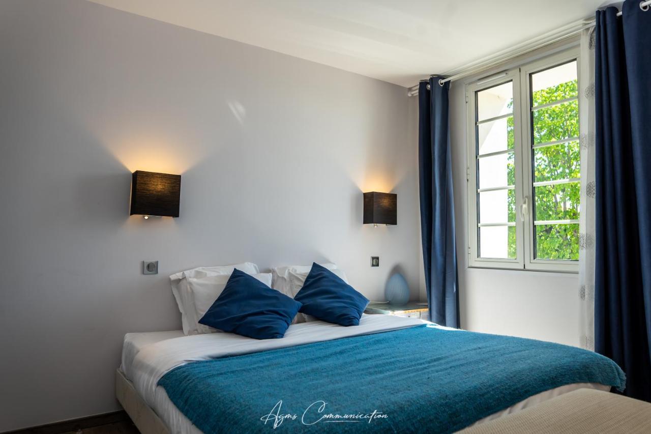 Logis Du Champ De Mars Hotel Puy-Saint-Martin Luaran gambar