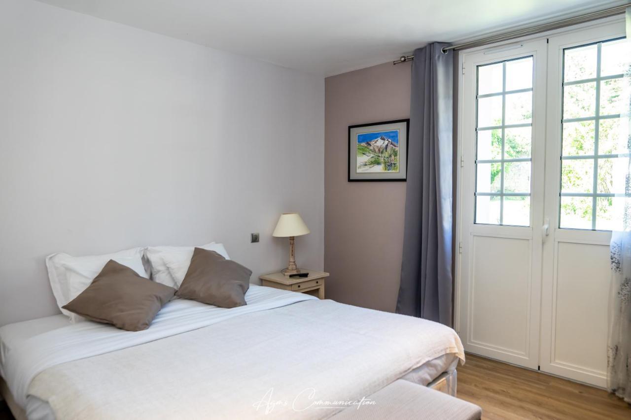 Logis Du Champ De Mars Hotel Puy-Saint-Martin Luaran gambar
